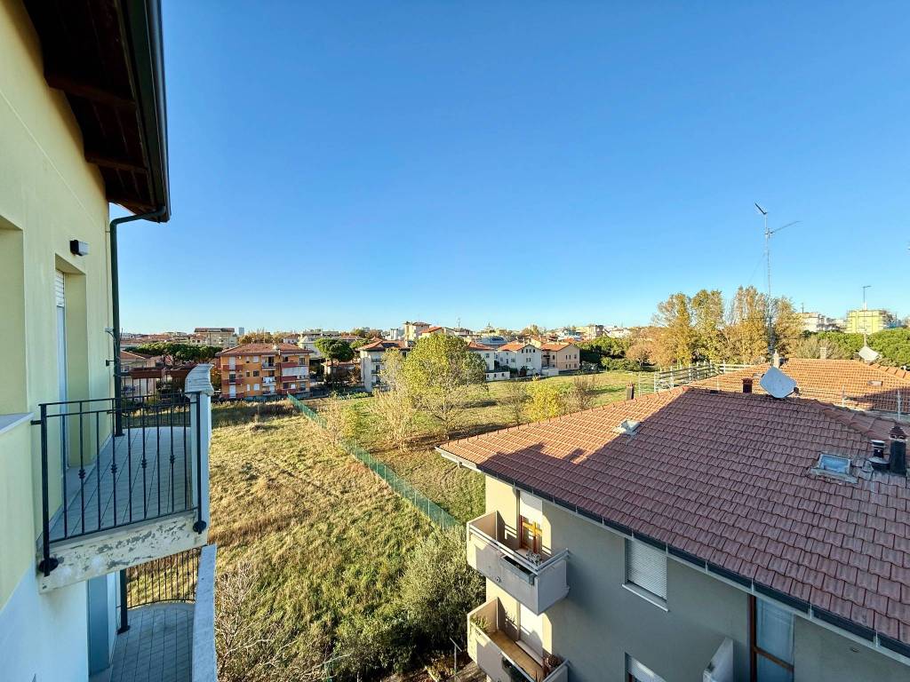 Appartamento a Rimini in Via Ippolito Pindemonte - Foto 5