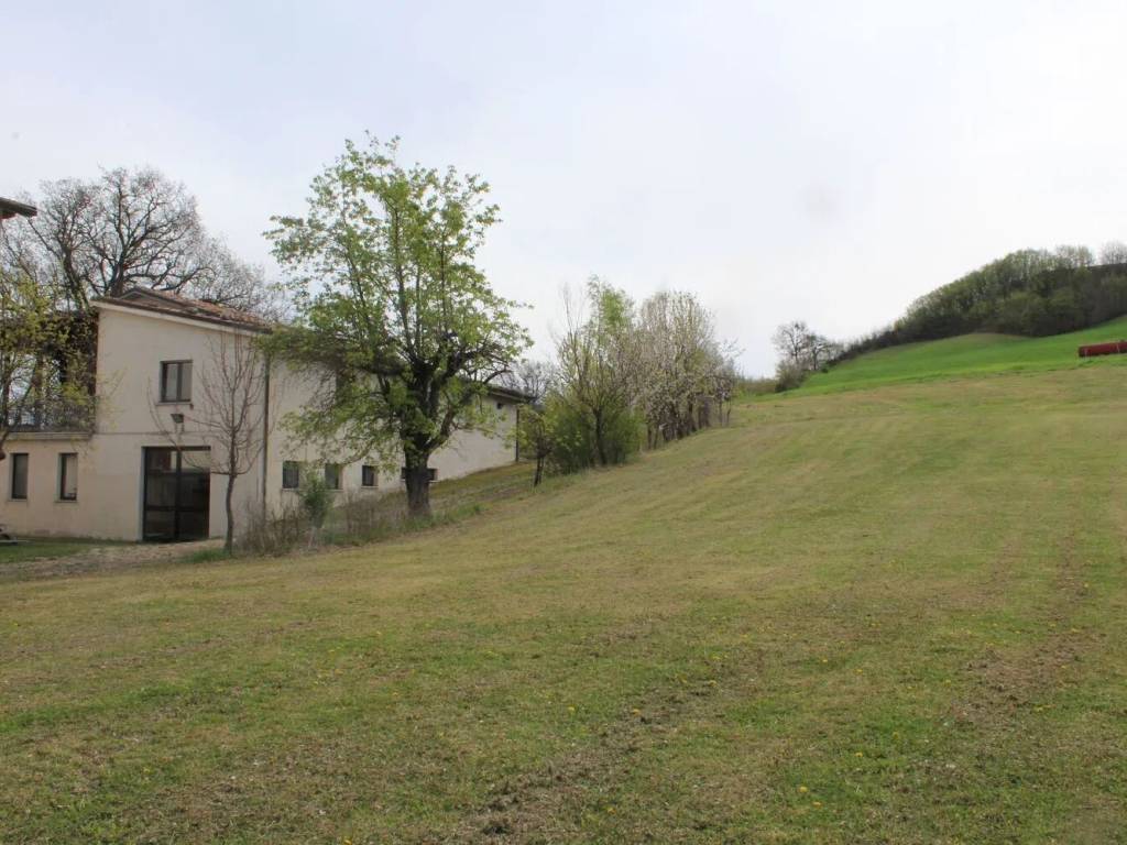 Rustico / casale a Acqualagna in Strada Provinciale 55 - Foto 2