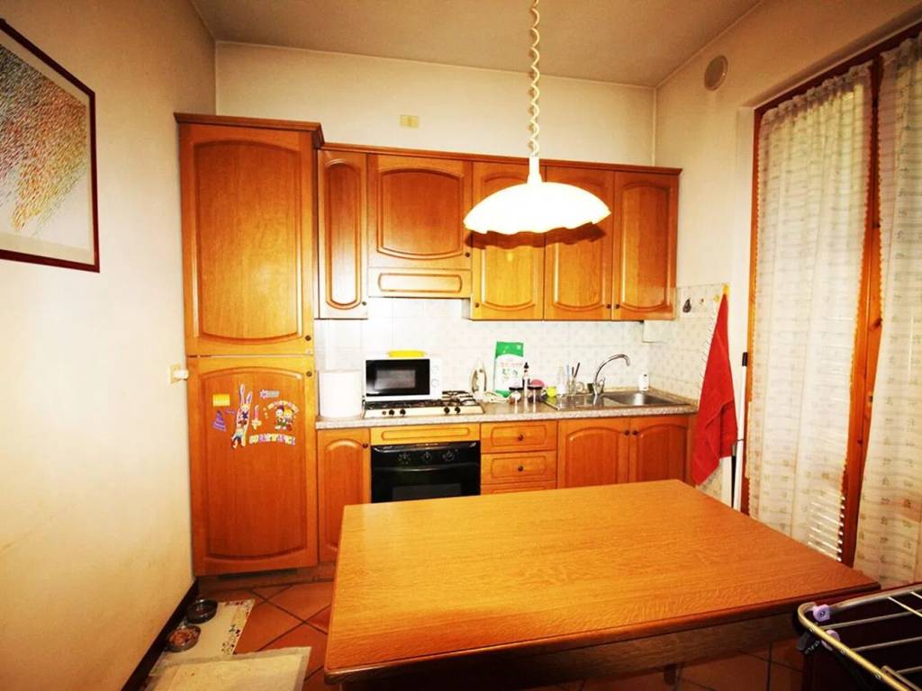 Villa a Fermignano in Via Dei Partigiani - Foto 5