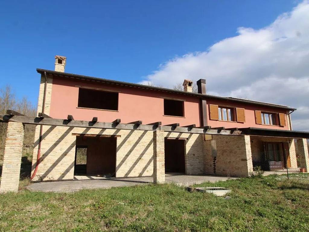 Villa a Fermignano in Strada Provinciale 4 - Foto 2