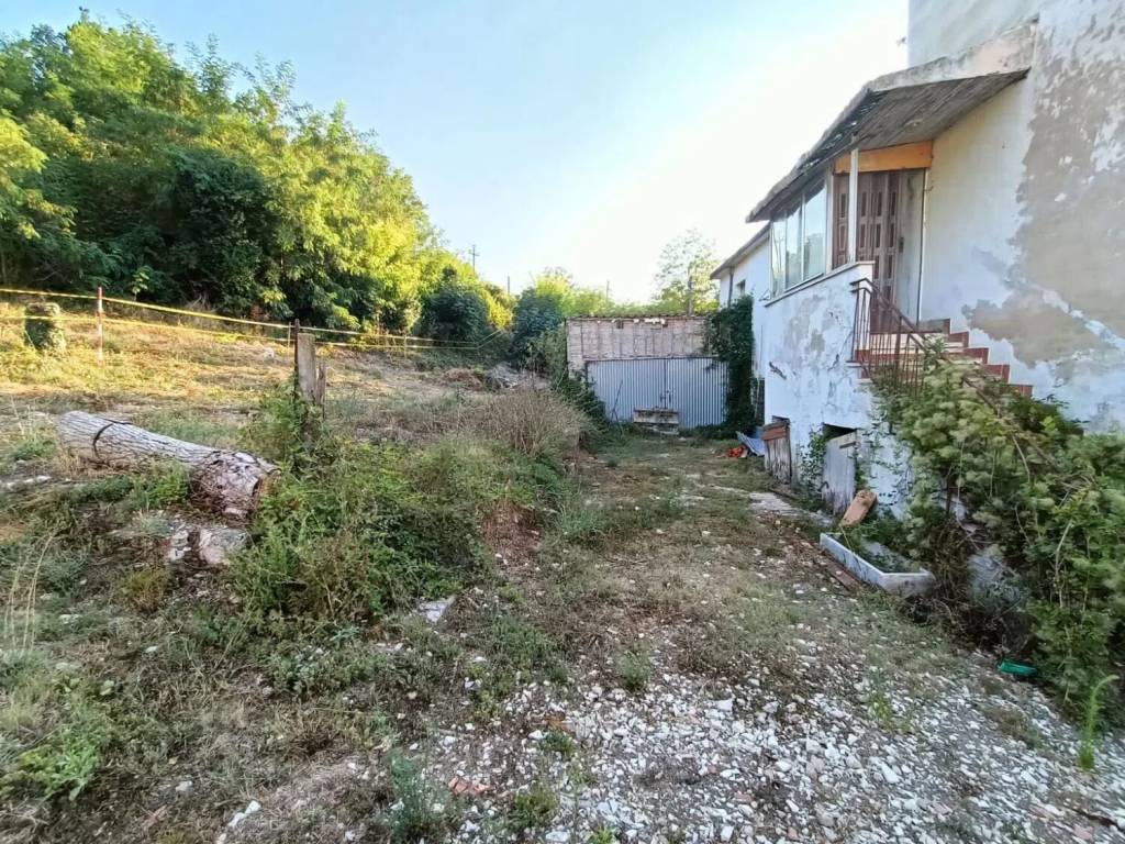 Rustico / casale a Fermignano in Via Isonzo - Foto 2