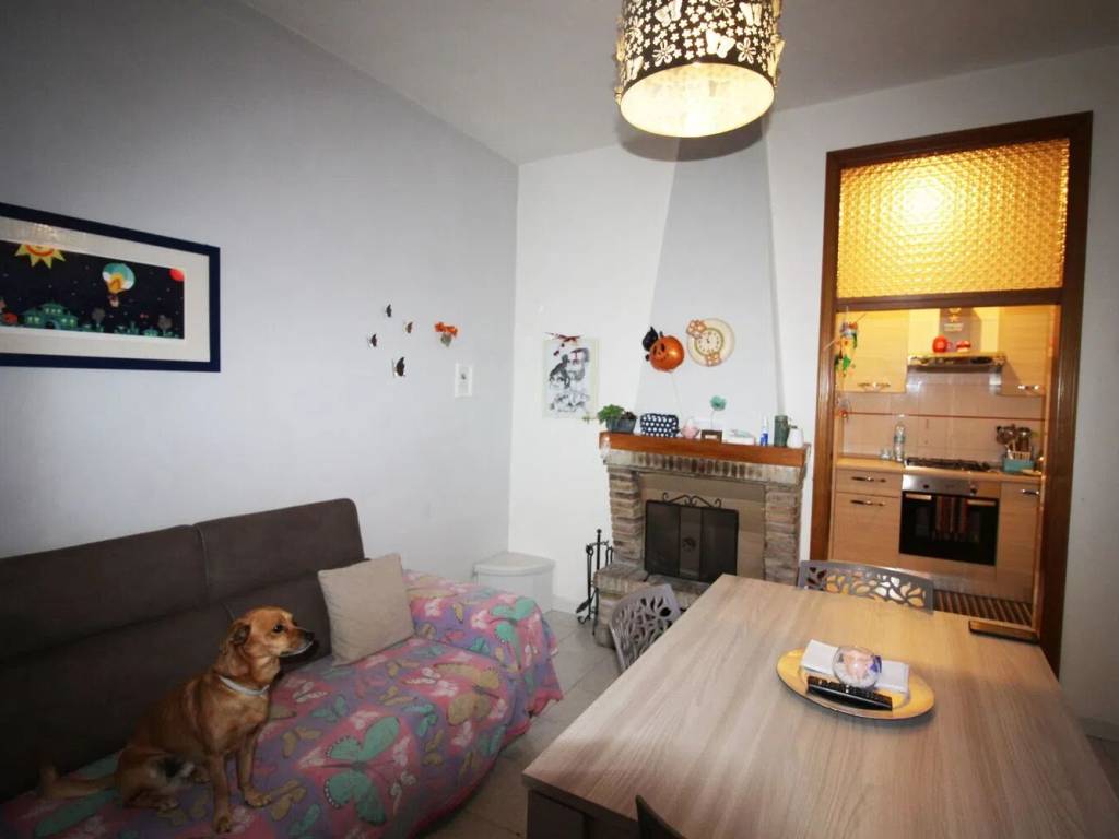 Appartamento a Fermignano in Via Mazzini No Number - Foto 3