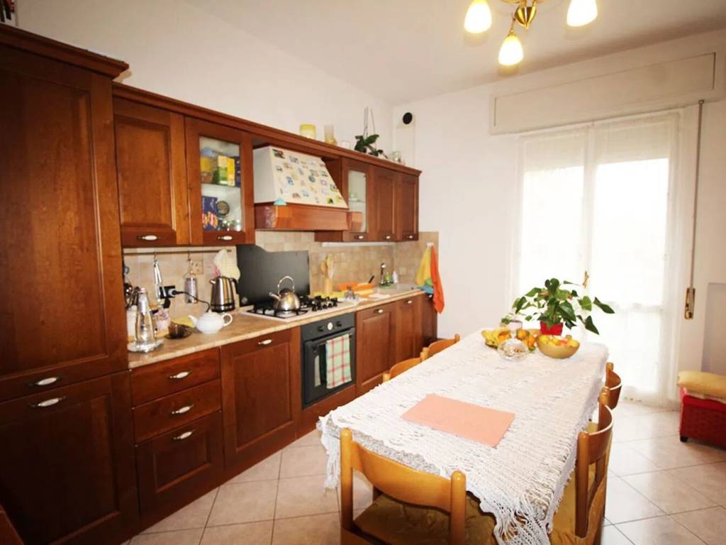 Appartamento a Fermignano in Via Giosuè Carducci - Foto 4
