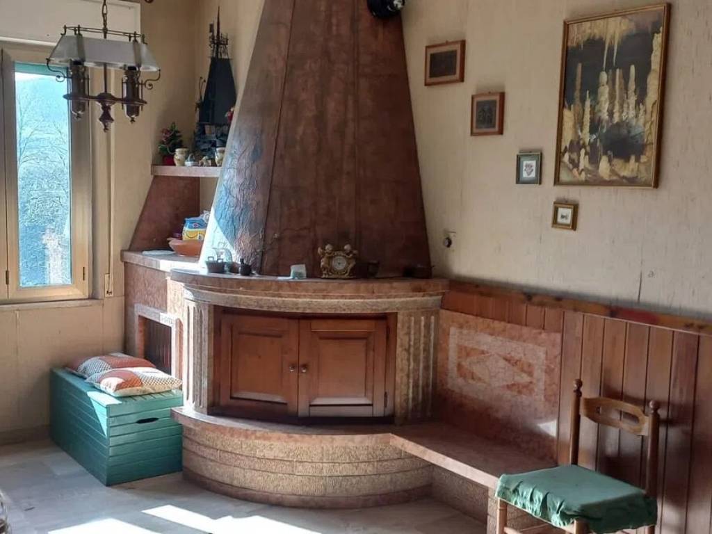 Appartamento a Acqualagna in Via Flaminia - Foto 4