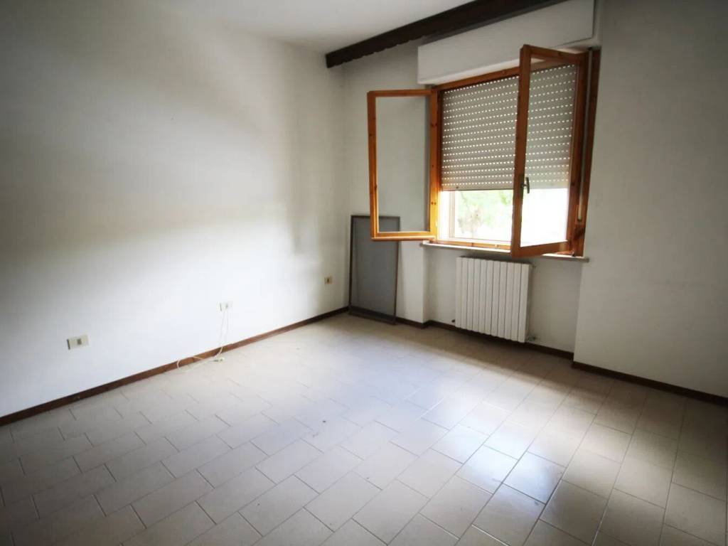 Appartamento a Fermignano in Via Dell'Industria - Foto 5
