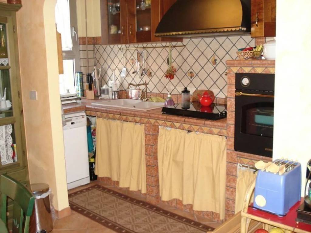 Appartamento a Fermignano in Via Leonardo Da Vinci - Foto 2