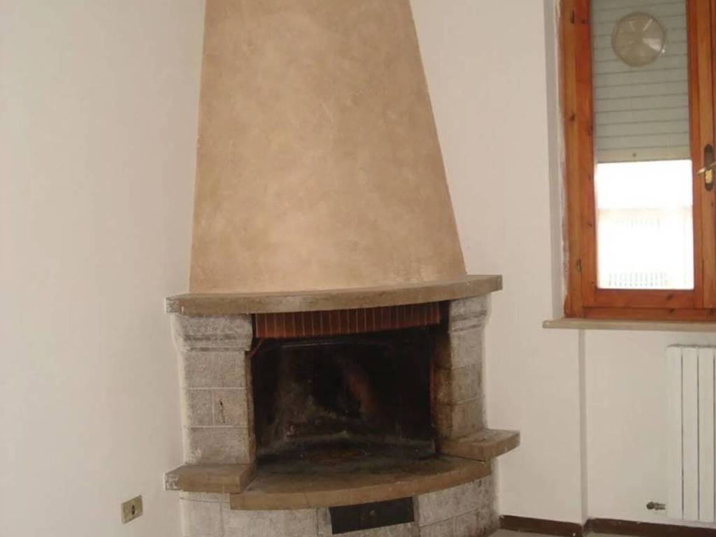 Appartamento a Fermignano in Via Giosuè Carducci - Foto 5
