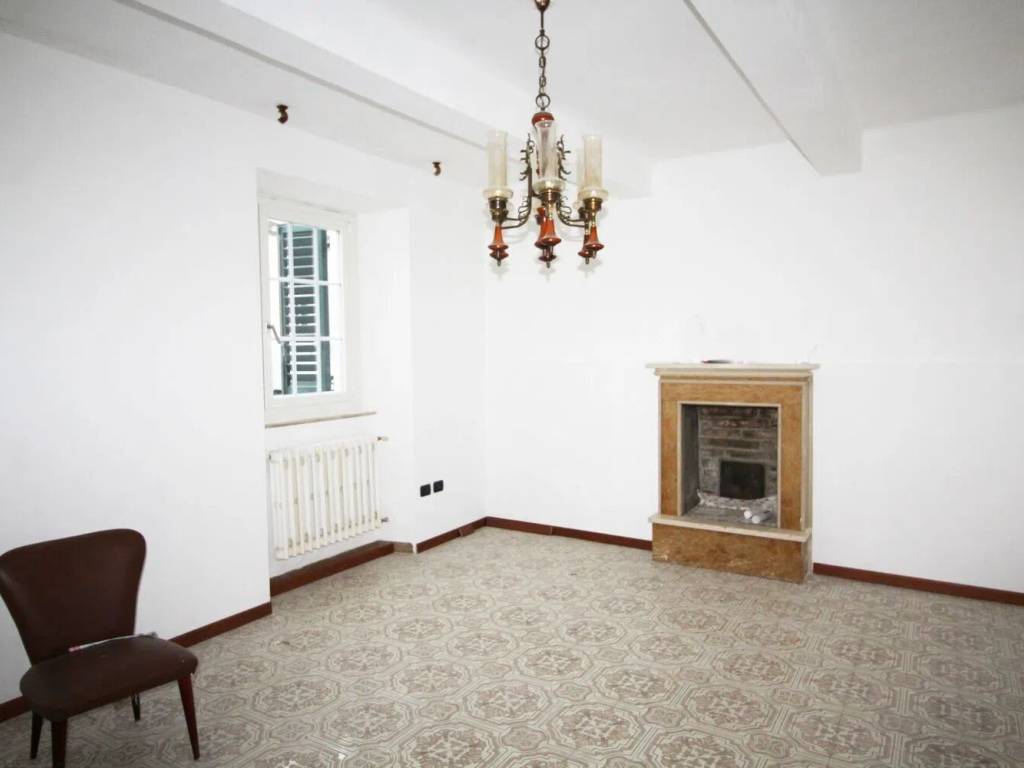 Appartamento a Fermignano in Via Mazzini - Foto 2