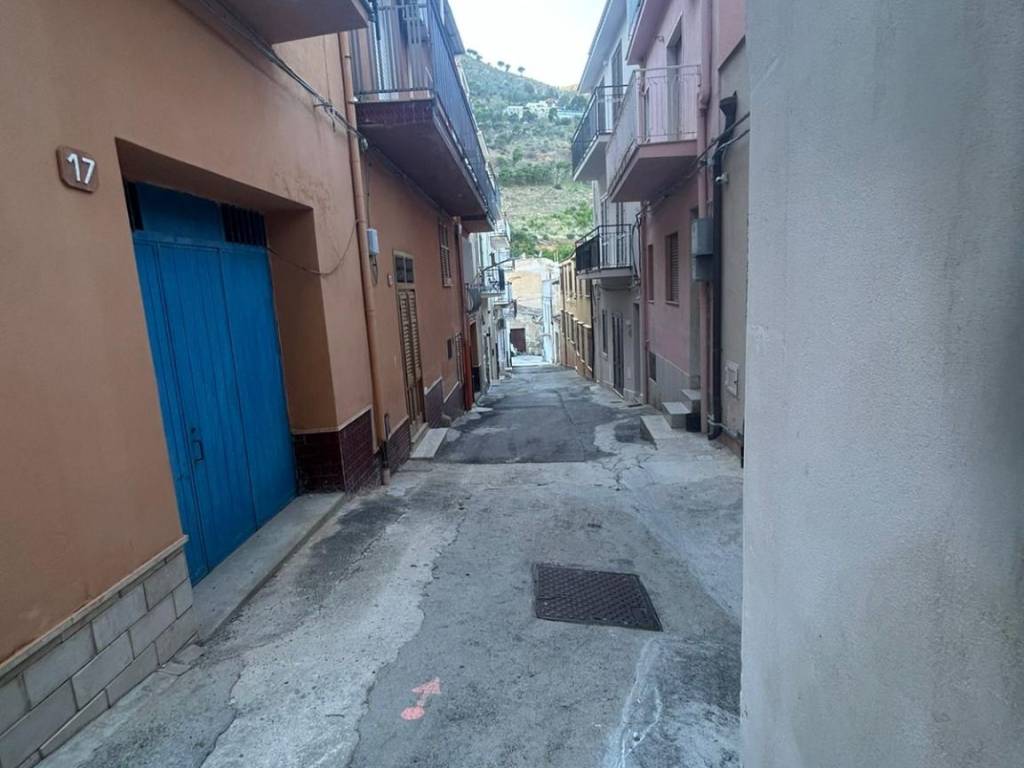 Appartamento a Castellammare del golfo in Via Marinaro - Foto 4