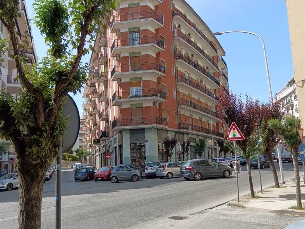 Immobile a Cosenza in Via Don Carlo De Cardona - Foto 2