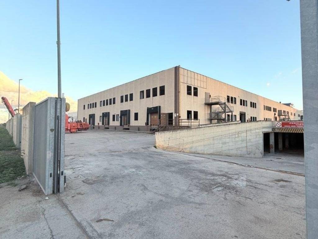 Immobile a Modugno in Via delle Violette, 17 - Foto 2