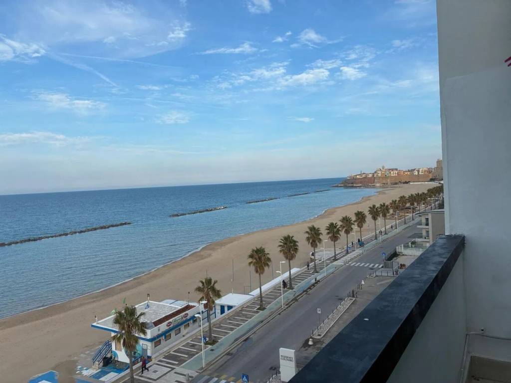 Appartamento a Termoli in Lungomare Cristoforo Colombo, 96 - Foto 3