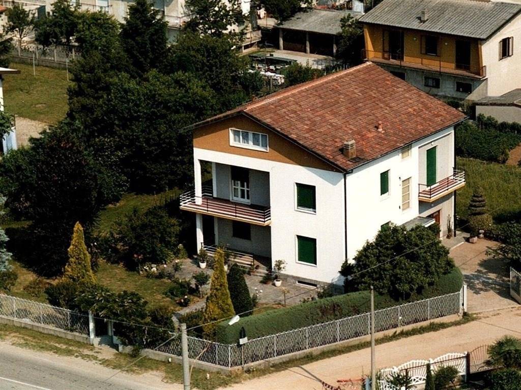 Villa a Cairate - Foto 2