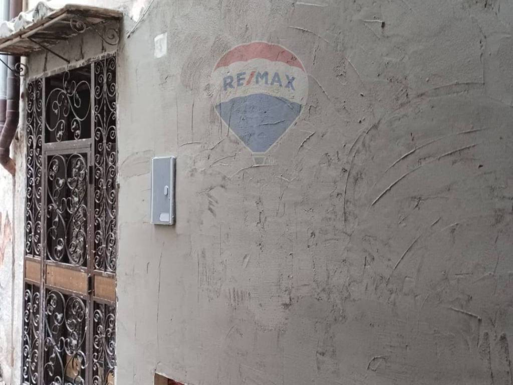Appartamento a Salerno in Vicolo Barbuti, 5 - Foto 2