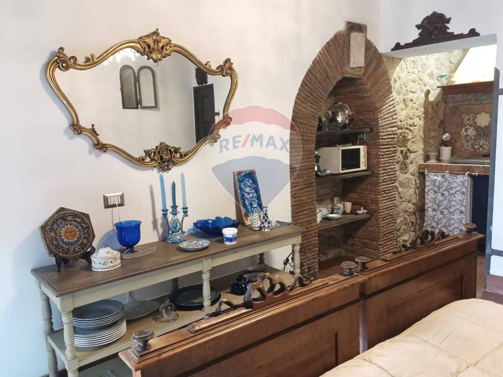Appartamento a Salerno in Vicolo Barbuti, 5 - Foto 4