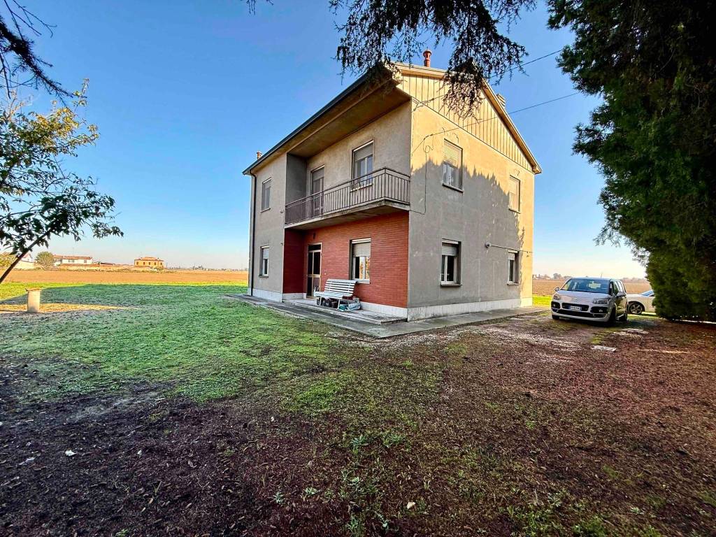 Villa a Lugo in Via Fiumazzo, 364 - Foto 3