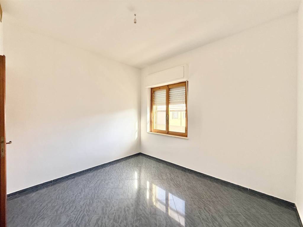 Appartamento a Carbonia in Via Attilio Deffenu - Foto 5