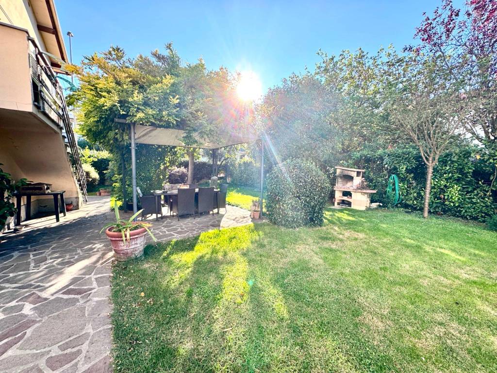 Villa a Montemurlo in Via Gaetano Salvemini - Foto 2