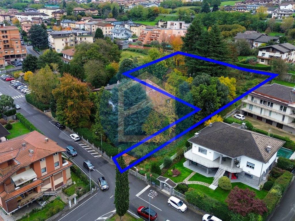 Terreno a Darfo boario terme in Via Breda, 5 - Foto 3