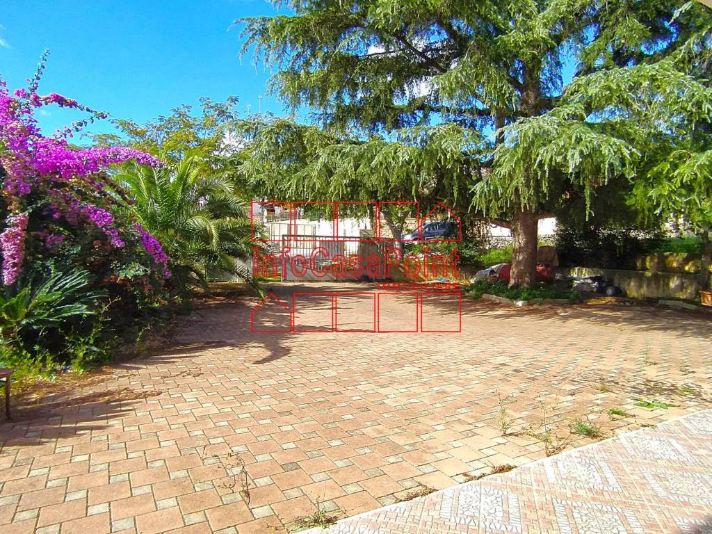 Villa a Castellana grotte in Via del Lago - Foto 4