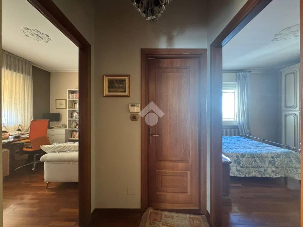 Villa a Vercelli in Via Lucinico, 6 - Foto 5