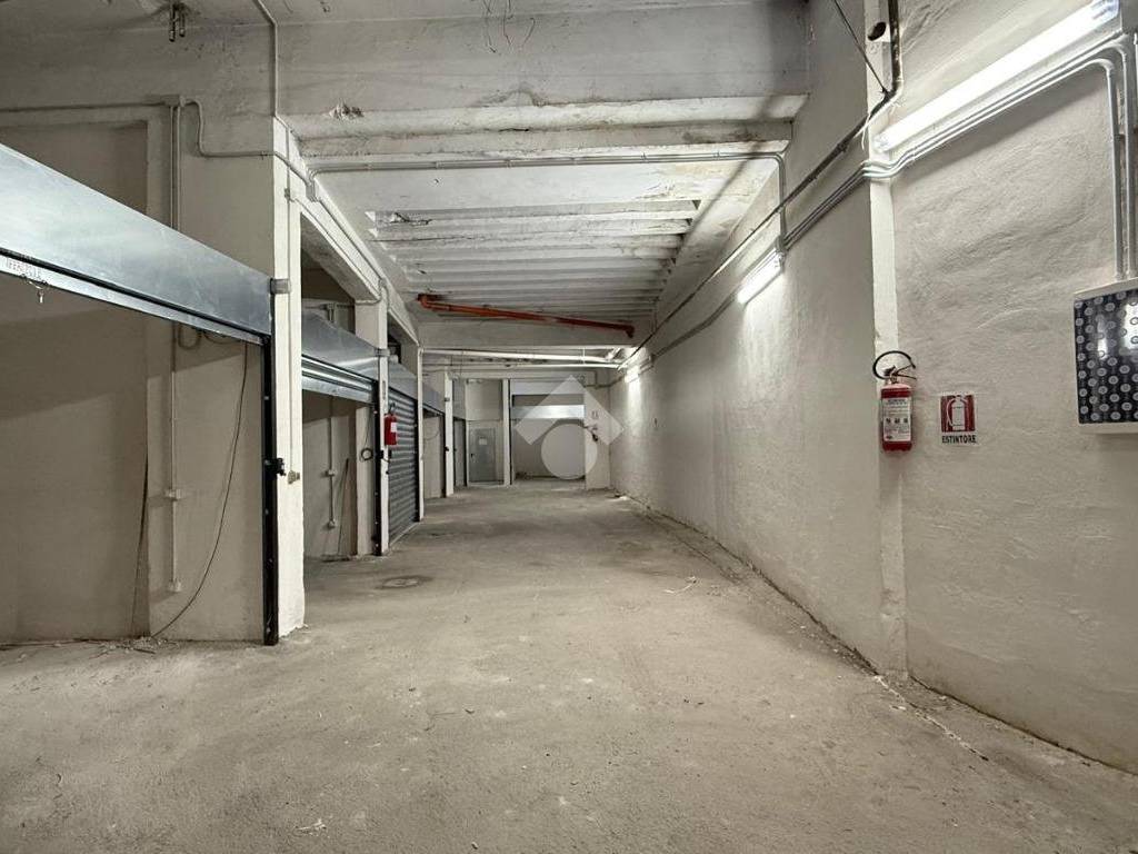 Box / garage a Frattamaggiore in Via Riscatto, 5 - Foto 5