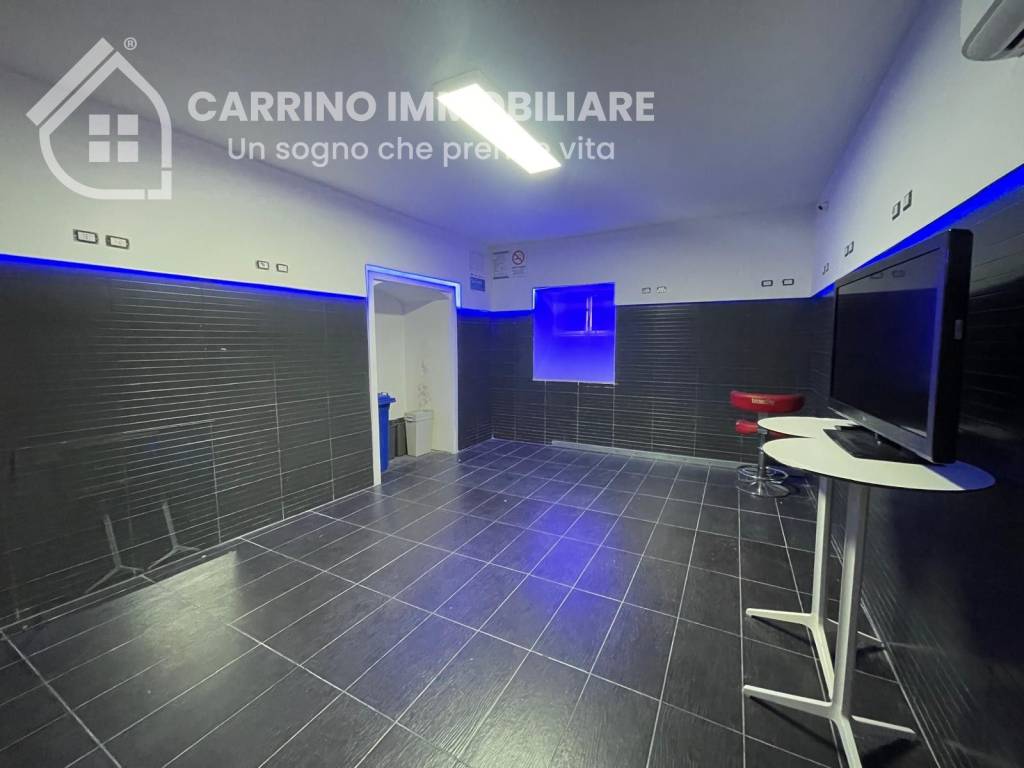 Immobile a Portici in Via 4 Novembre, 2 - Foto 2