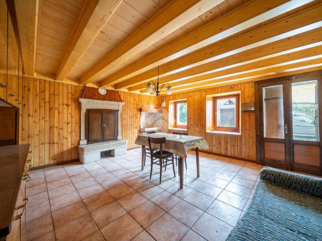 Rustico / casale a Erbezzo in Contrada Zulli, 16 - Foto 2