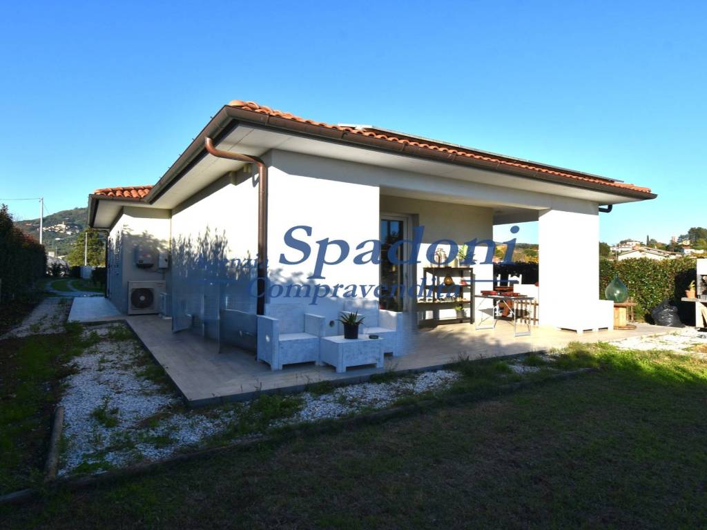 Villa a Pescia in Via di Campo, 76 - Foto 2