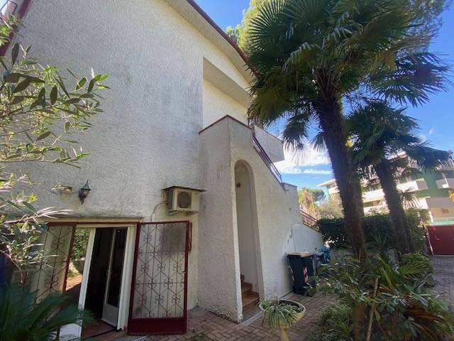 Villa a Comacchio in Viale Raffaello Sanzio, 47 - Foto 5