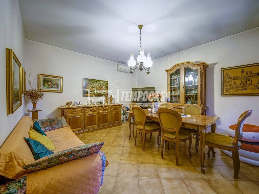 Villa a Fagnano olona in Via per Busto 19 - Foto 3