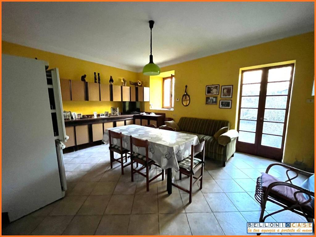 Casa indipendente a Viggiù in Via Giovane Italia - Foto 5