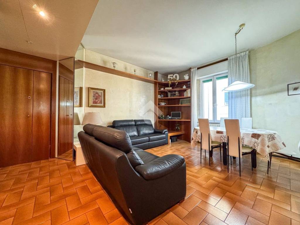 Appartamento a Pontedera in Via torino, 8 - Foto 2