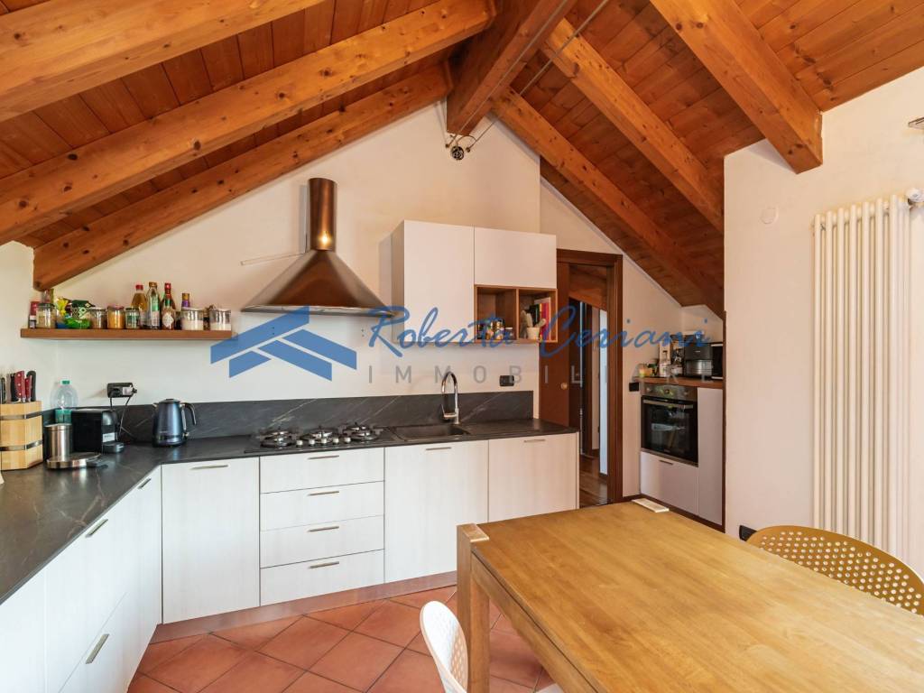 Appartamento a Saronno in Via Filippo Reina, 8 - Foto 5