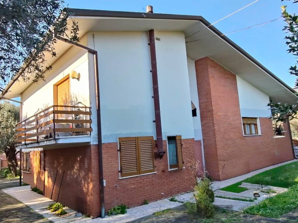 Villa a Seravezza in Via del Campo, 201 - Foto 3