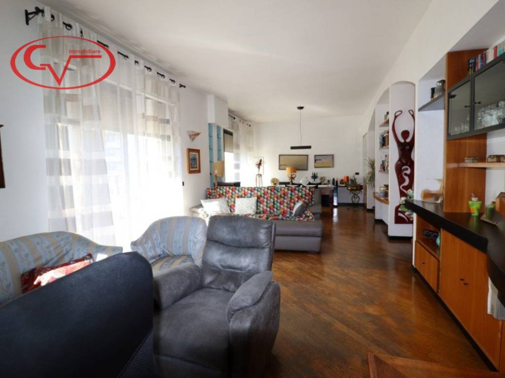 Appartamento a Montevarchi in Via Massimiliano Soldani - Foto 4