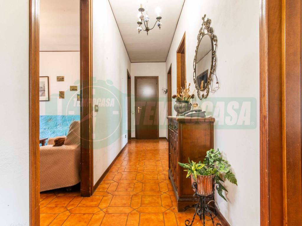 Appartamento a Tradate in Via F. Zerini, 8 - Foto 5
