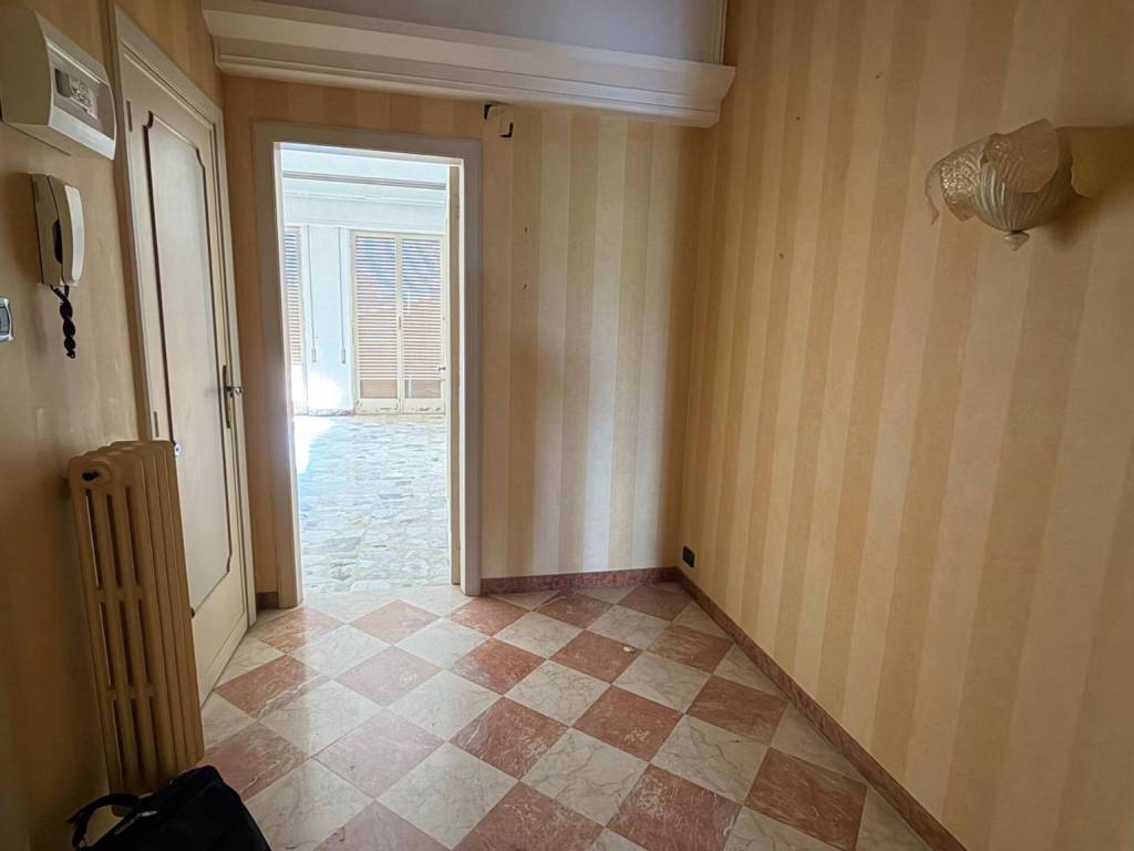 Appartamento a Modica in Corso Nino Barone - Foto 4