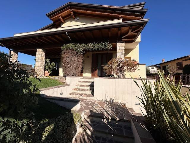 Villa a Castegnato in Via Coronino - Foto 2