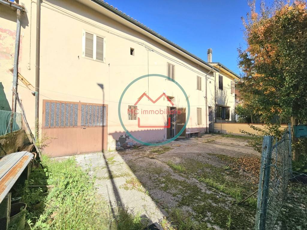 Casa indipendente a Ponte buggianese in Via Crociale del Sarto - Foto 2