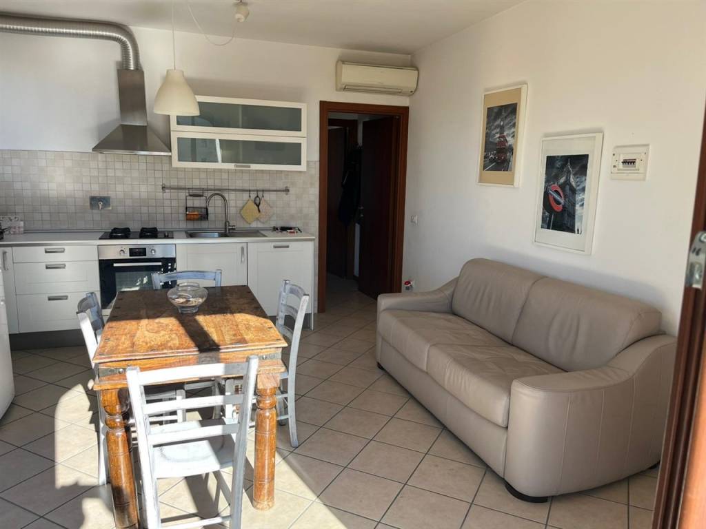 Appartamento a Campi bisenzio in Via dei Confini - Foto 3