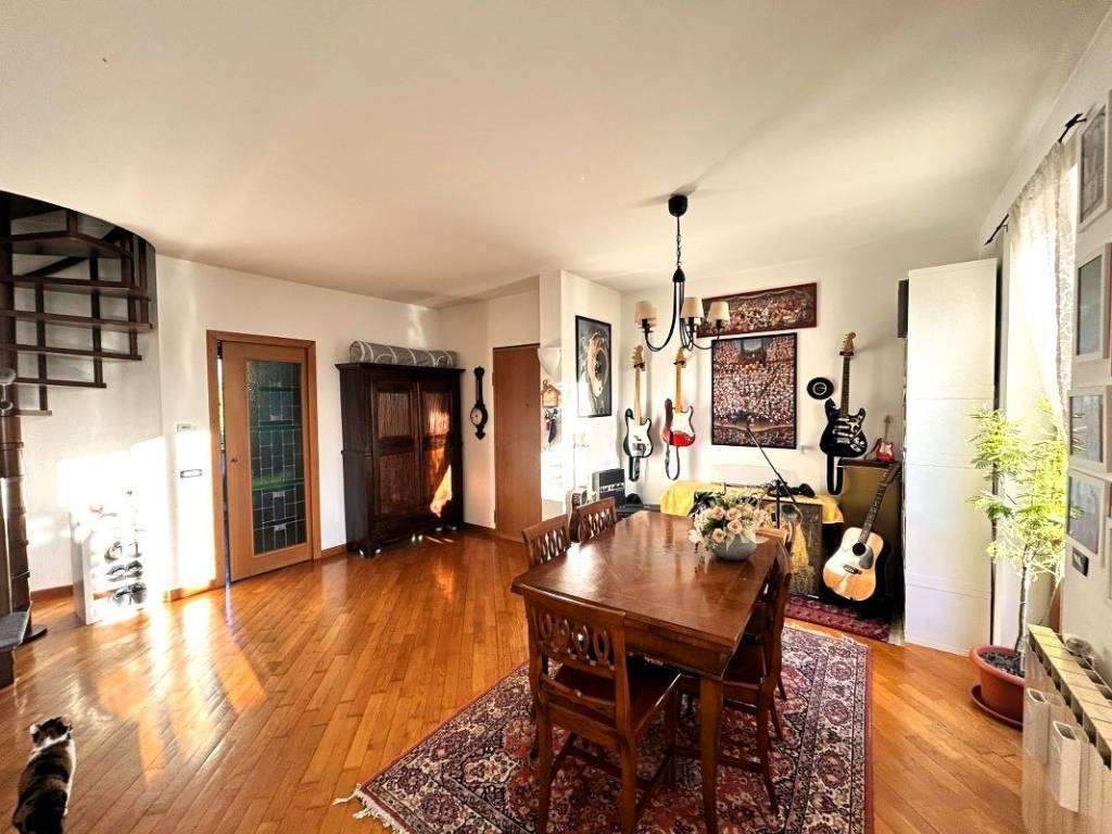 Appartamento a Ivrea in Via Cascinette 84 - Foto 2