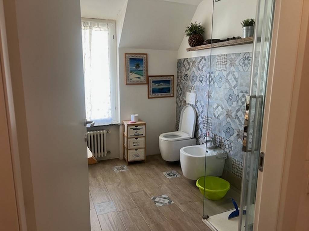 Appartamento a Casnate con bernate in Piazza San Carlo Borromeo, 3 - Foto 4