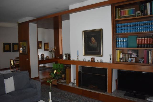Appartamento a Cantù in Via alla Madonna, 4 - Foto 2