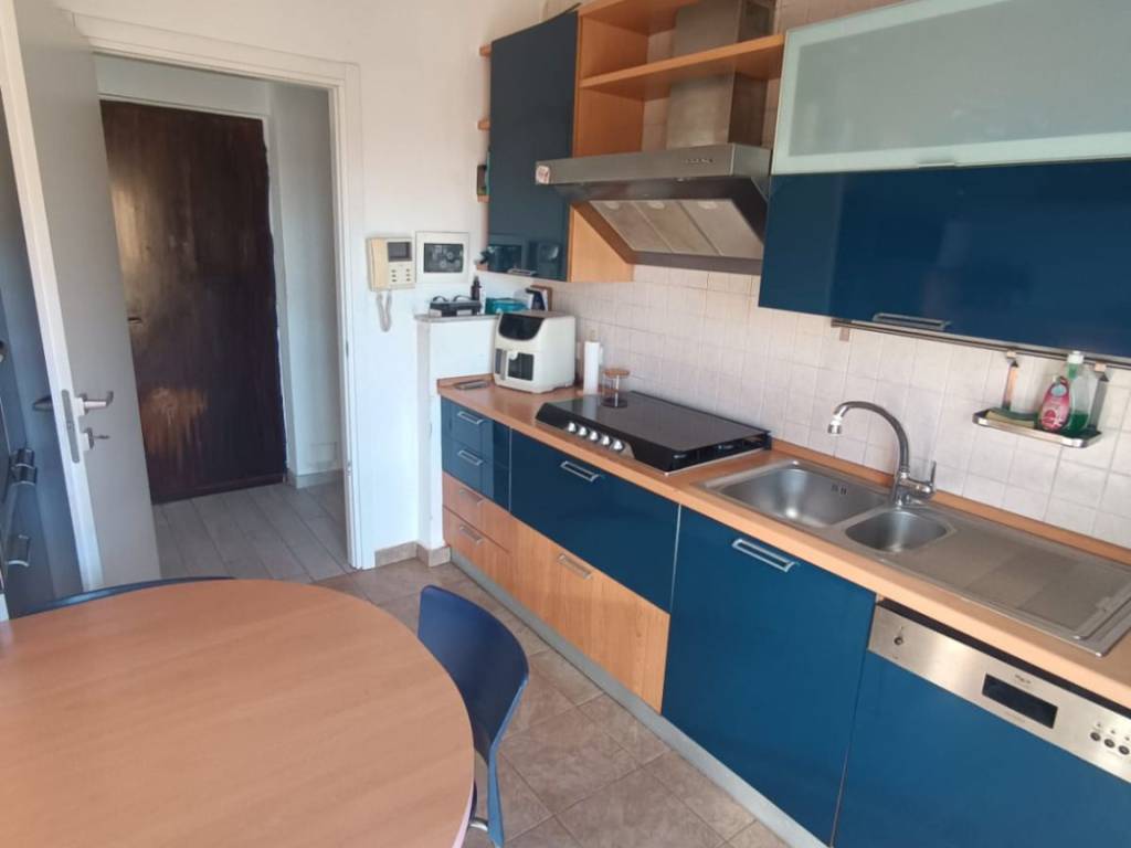 Appartamento a Gallarate in Via Ercole Ferrario - Foto 5