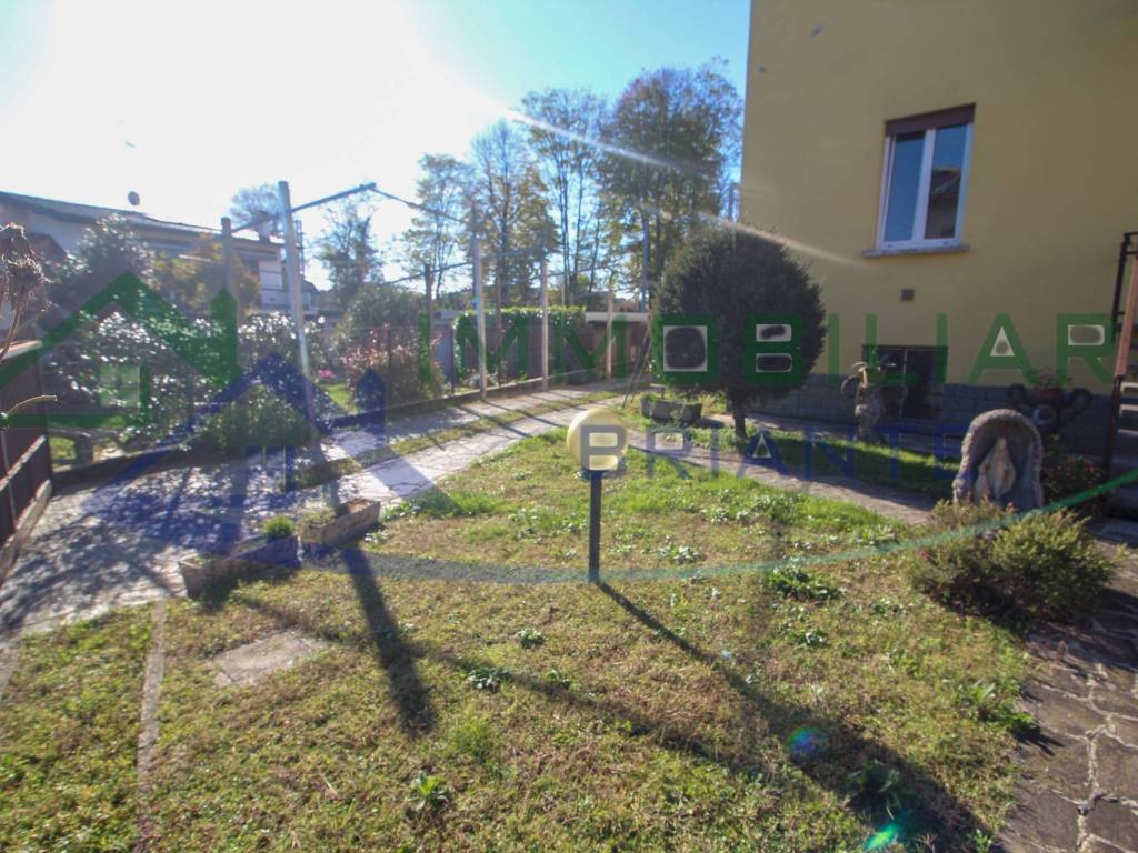 Appartamento a Casorate sempione in Via Udine, 8 - Foto 3