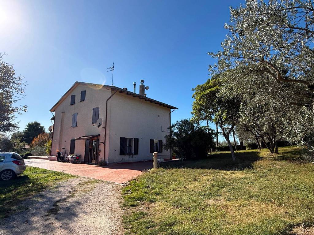 Villa a Assisi in Via della Pineta - Foto 5