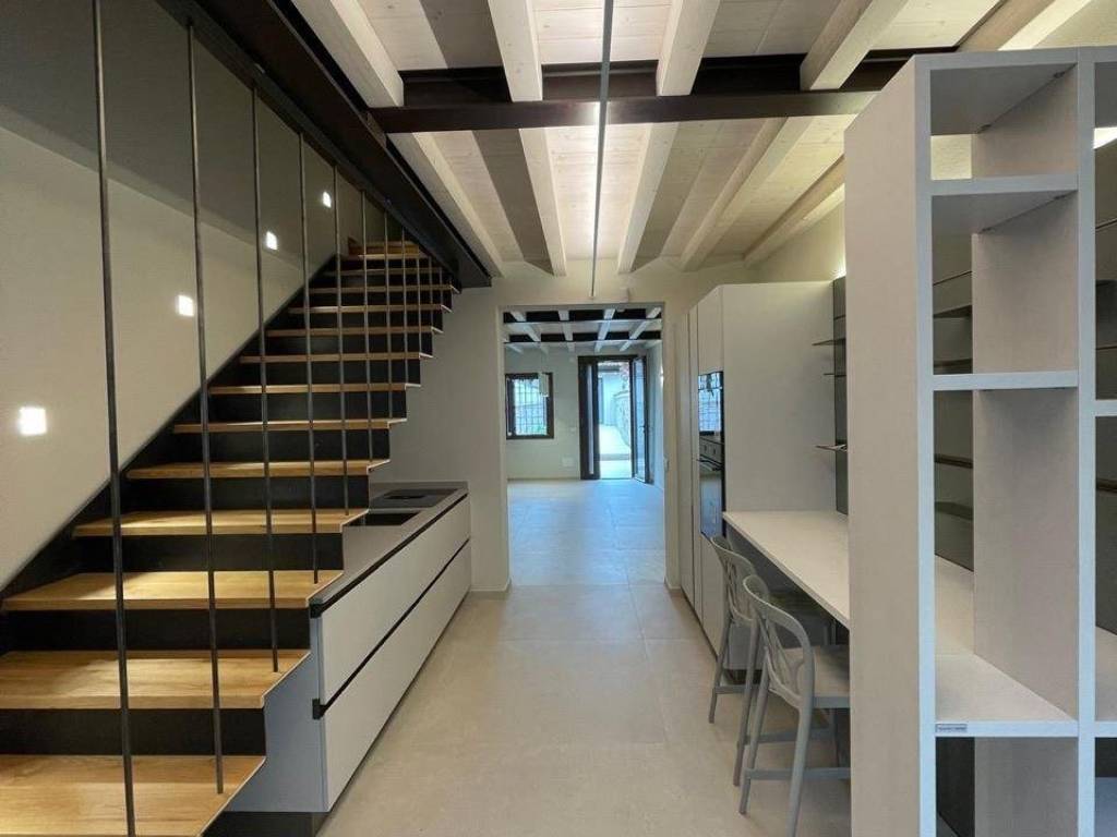 Casa indipendente a Mantova in Via Da Feltre - Foto 3