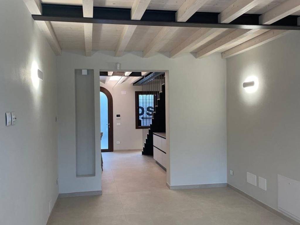Casa indipendente a Mantova in Via Da Feltre - Foto 4