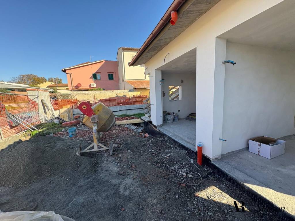 Casa indipendente a Campi bisenzio in Via Sieve, 12 - Foto 2